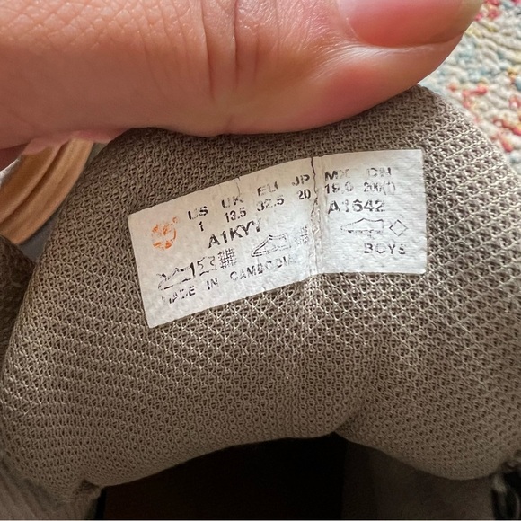 Timberland Unisex-Child Euro Hiker Shell Toe Fashion Boot Wheat Nubuck size 1 - Picture 6 of 7